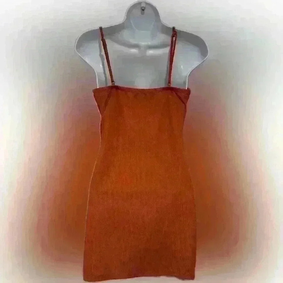 Revamped twist knot front ribbed rust burnt orange bodycon dress straps Sz Med - Picture 2 of 3